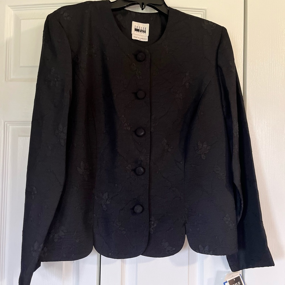 Leslie Fay Black Top and Skirt Size 16 - Picture 3 of 12